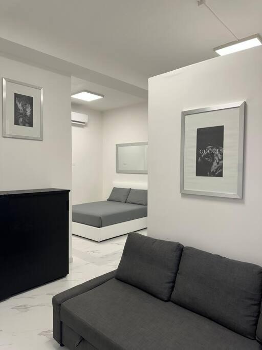 Cernusco Luxury Milanese Apartment 瑟努斯科苏尔纳维利 外观 照片
